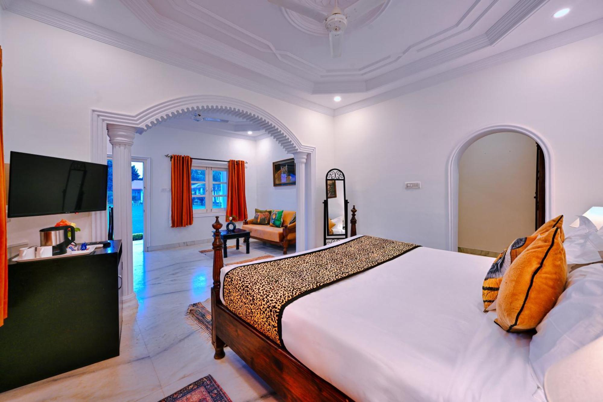 Tiger Den Resort Khilchīpur Exterior foto